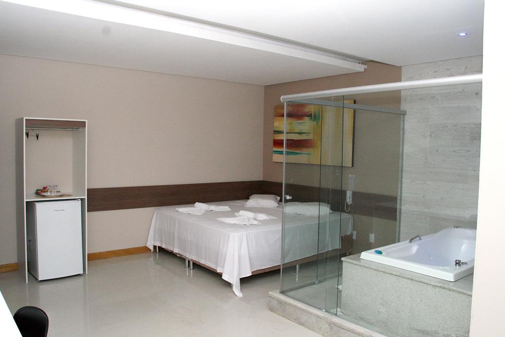 Hotel Paraiso Das Aguas Tucano Ruang foto