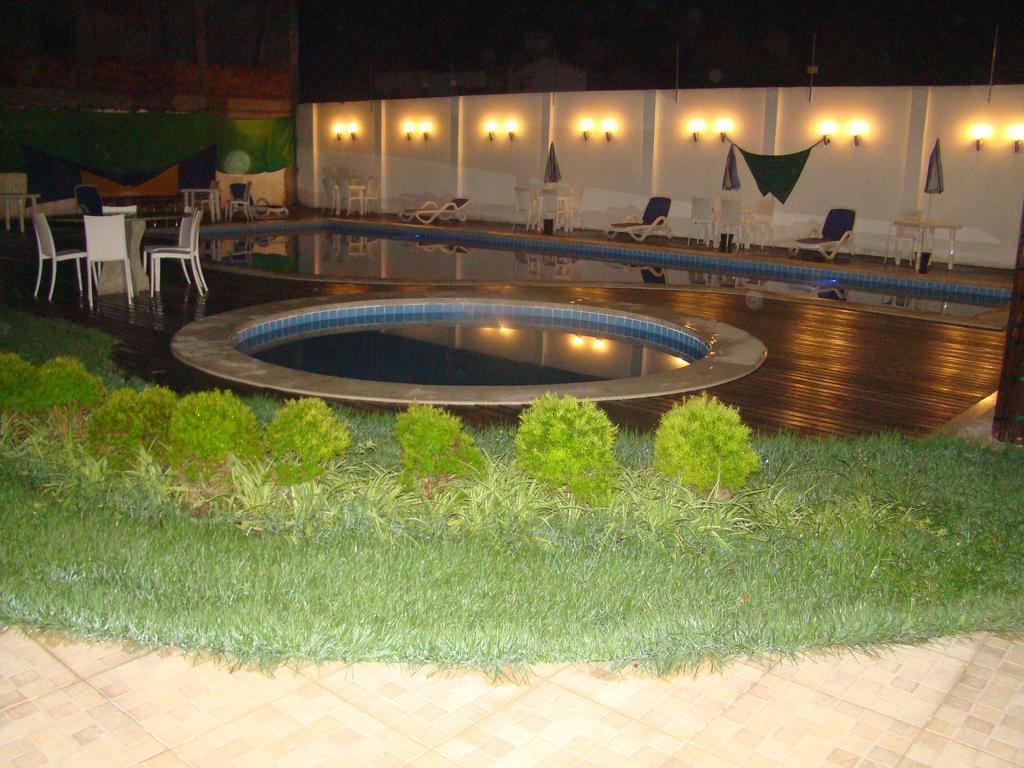 Hotel Paraiso Das Aguas Tucano Bagian luar foto