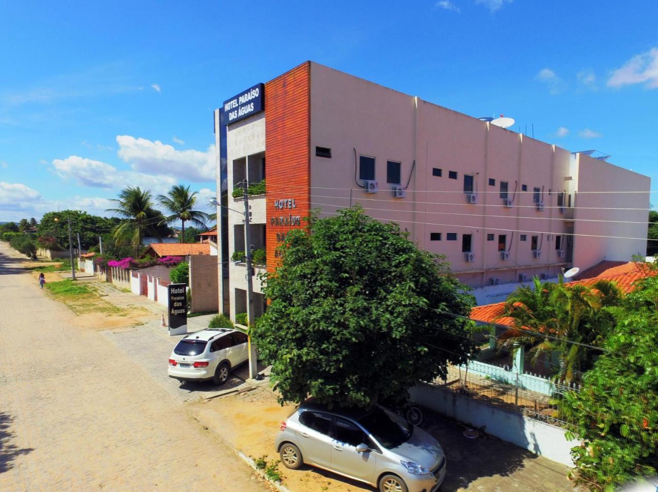 Hotel Paraiso Das Aguas Tucano Bagian luar foto